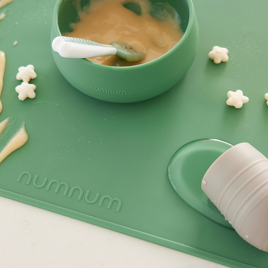 NumNum straw cup, NumNum silicone bowl, NumNum silicone placemat, self-feeding, 100% food grade silicone, self feeding baby kit